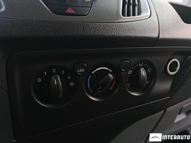 ford Transit 2012