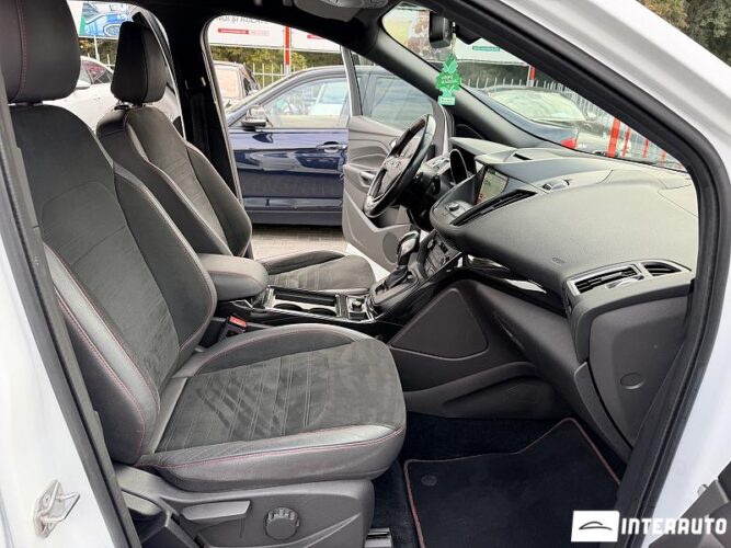 ford Kuga 2017