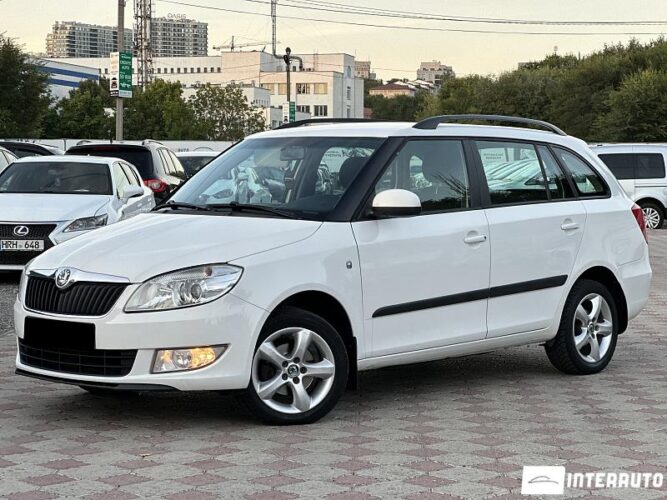 Skoda Fabia 2010 doar la InterAuto