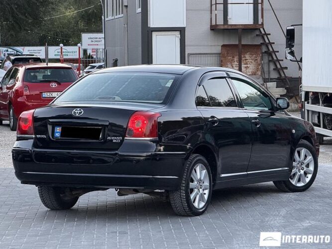 toyota Avensis 2004