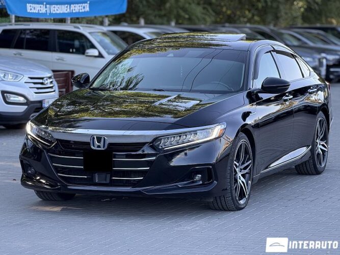 Honda Accord 2021 doar la InterAuto