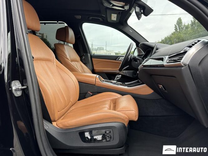BMW X5 4.0i 56 bmw X5 4.0i 2019