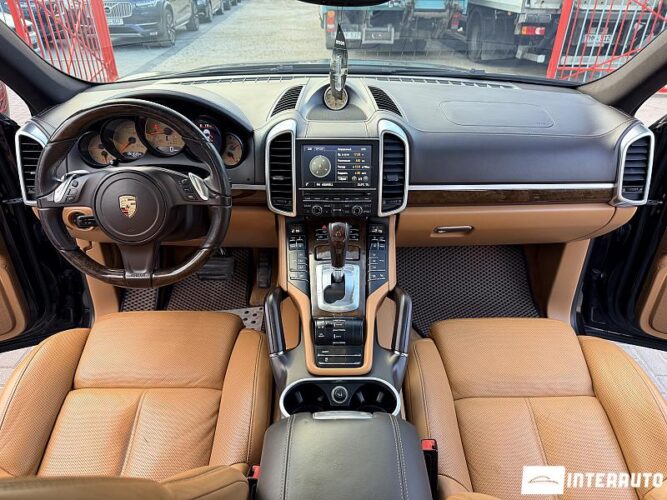 porsche Cayenne 2013