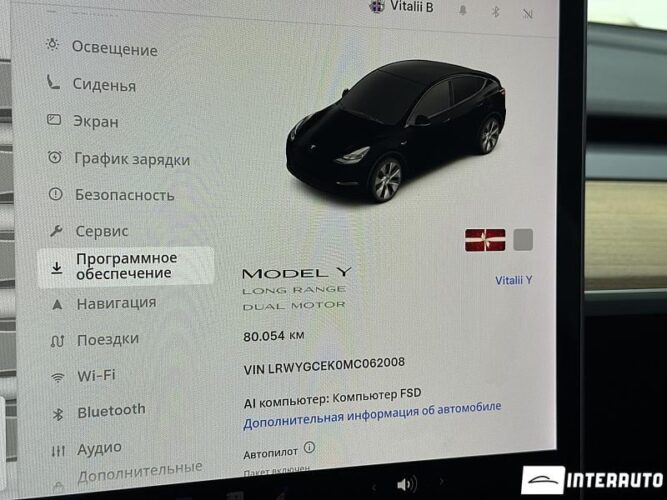 Tesla Model Y 41 tesla Model Y 2021
