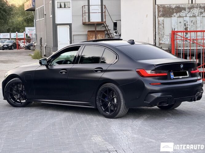 bmw 330E 2021