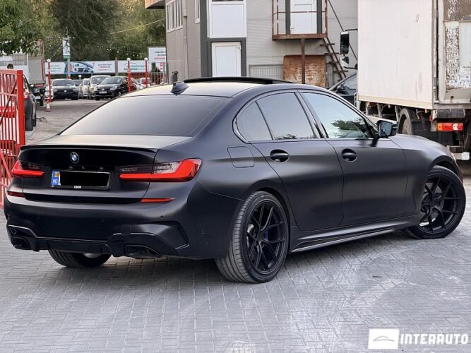bmw 330E 2021