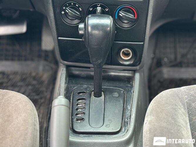 kia Spectra 2004