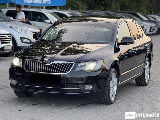 Skoda Superb 2014 doar la InterAuto