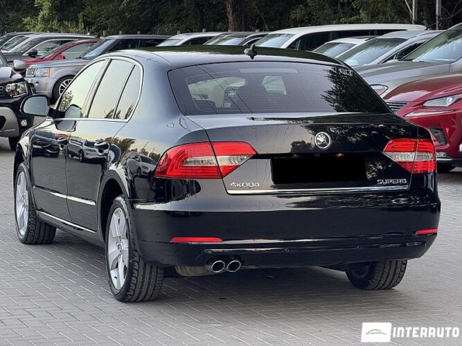Skoda Superb 34 skoda Superb 2014