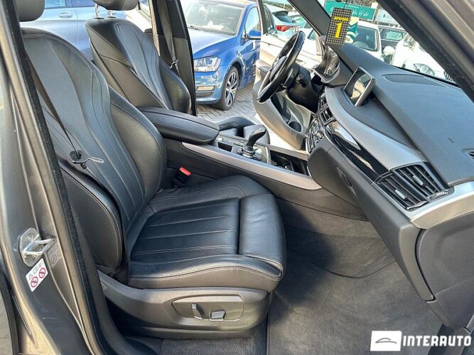 BMW X5 2.5D 35 interauto-car