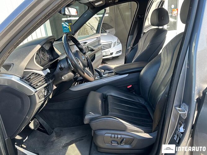 BMW X5 2.5D 36 interauto-car