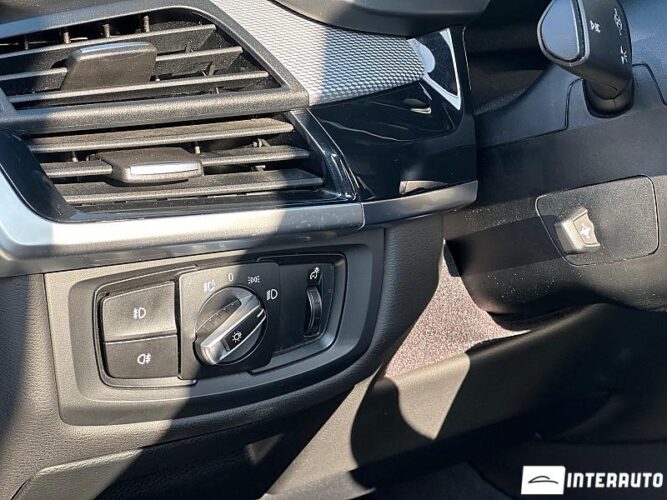 BMW X5 2.5D 42 interauto-car